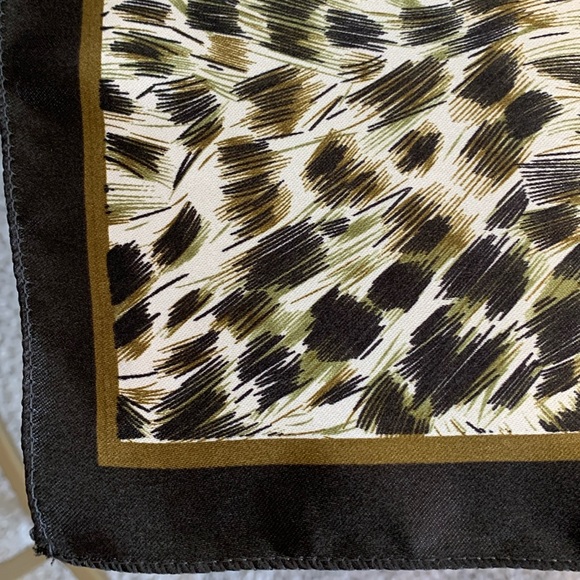 Elegant Neck or Purse Scarf - Picture 13 of 15